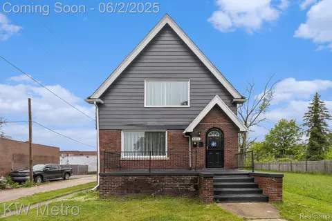 5025 Somerset Ave, Detroit, MI 48224
