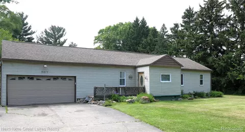 9277 N Clio Rd, Vienna, MI 48420