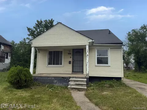 11151 Rosemary St, Detroit, MI 48213