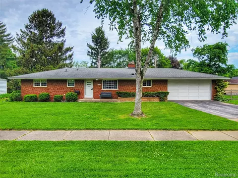 3128 Winifred St, Wayne, MI 48184