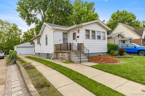 2143 Boldt St, Dearborn, MI 48124