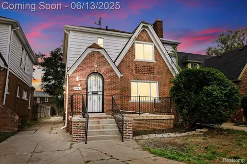 19143 San Juan Dr, Detroit, MI 48221