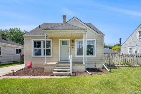 2035 Tyler Ave, Berkley, MI 48072