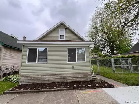 48 E James St, River Rouge, MI 48218