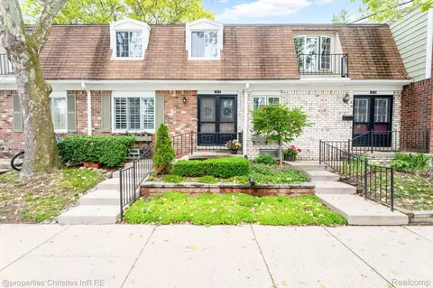 1874 Wickham St #68, Royal Oak, MI 48073