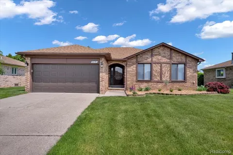 3491 Chippendale Dr, Sterling Heights, MI 48310
