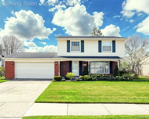 36819 Sunnydale St, Livonia, MI 48154