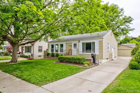 4511 Rosewold Ave, Royal Oak, MI 48073