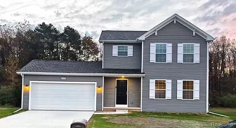 11172 Pheasant Run Dr, Clio, MI 48420