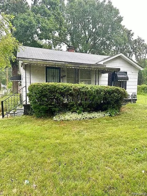 19510 Gilchrist St, Detroit, MI 48235