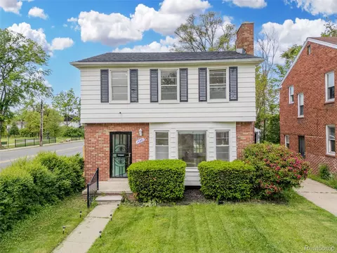 15301 Mansfield St, Detroit, MI 48227