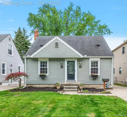 22923 Madison St, Dearborn, MI 48124