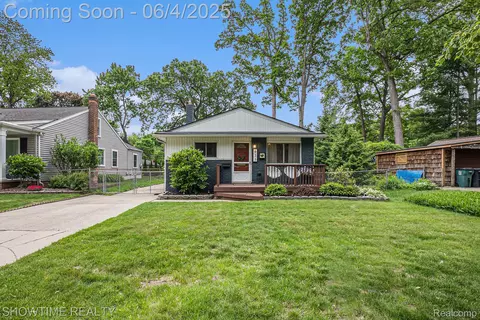 633 Ellen Ave, Royal Oak, MI 48073