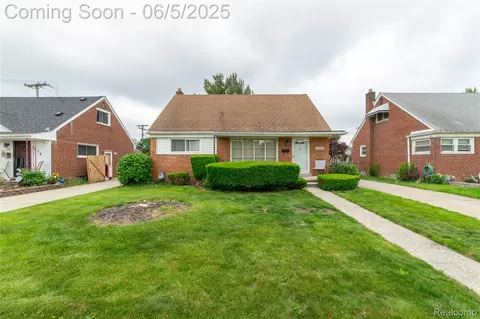 7620 Polk St, Taylor, MI 48180