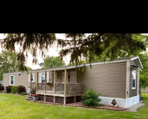 8774 Brewer Rd, Arbela, MI 48746