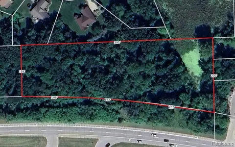 0000 Highland, White Lake, MI 48383