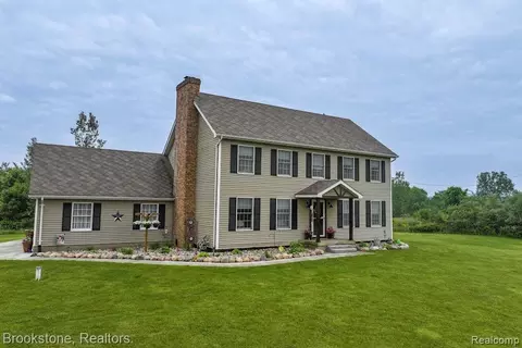 2441 S Duffield Rd, Clayton, MI 48449