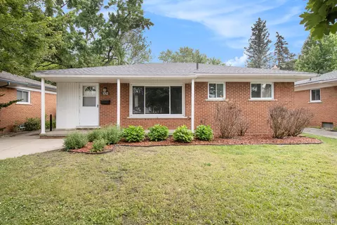1312 Beaupre Ave, Madison Heights, MI 48071