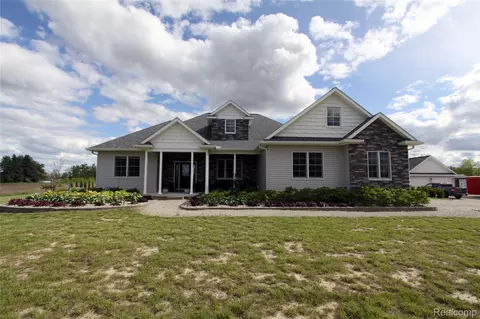 2679 W Sigler Rd, Ash, MI 48117