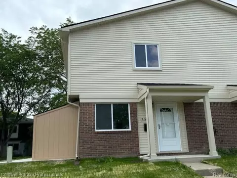 41213 S Woodbury Green Dr, Van Buren, MI 48111