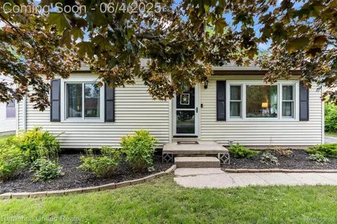 4173 Watson Ave, Delhi, MI 48842
