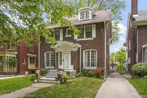 2444 Edison St, Detroit, MI 48206