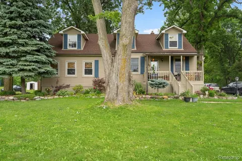 25757 Bell Rd, Huron, MI 48164