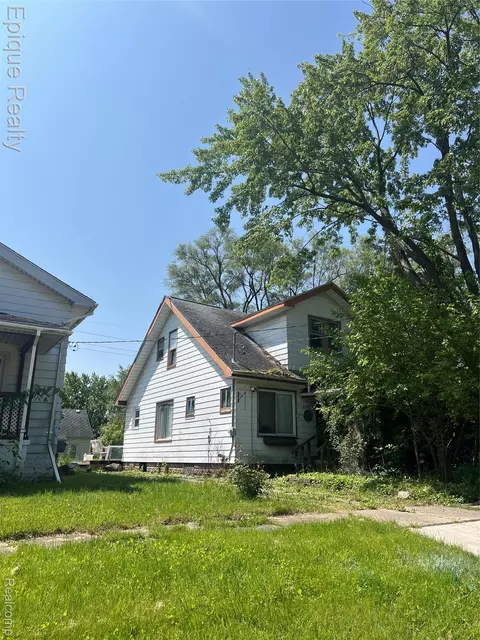 2537 Swayze St, Flint, MI 48503