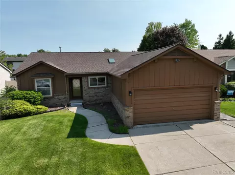 42767 Colling Dr, Canton, MI 48188