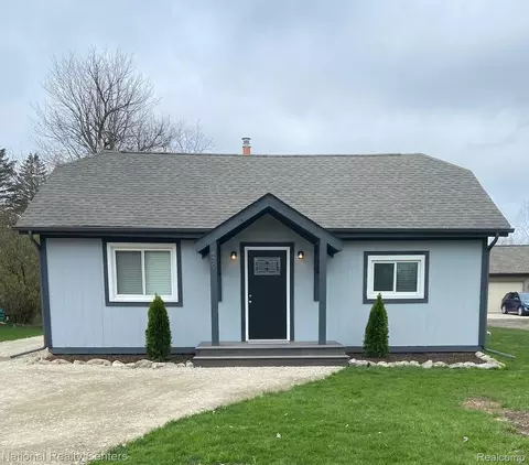 4201 Forest St, Leonard, MI 48367