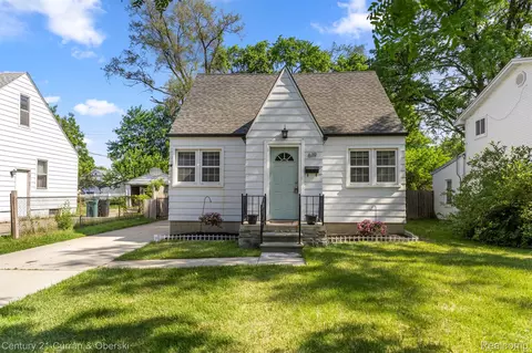 619 E 14 Mile Rd, Clawson, MI 48017