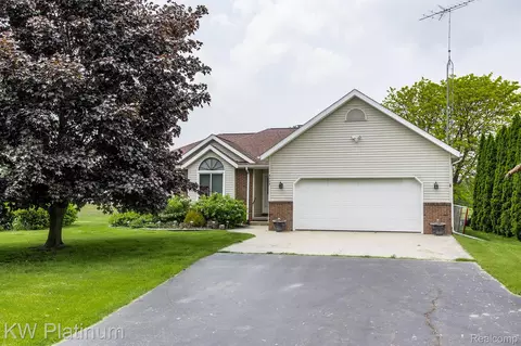 5409 North Rd, Clyde, MI 48049