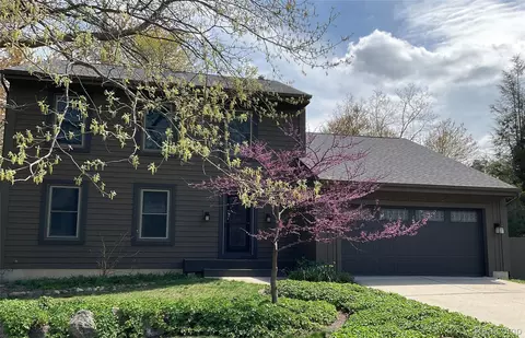 6148 Oakpark Trl, Meridian, MI 48840