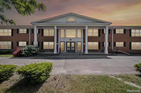 25301 5 Mile Rd, Redford, MI 48239