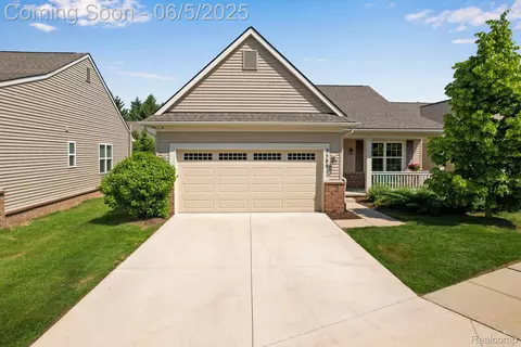 3589 W Madison Ave, Lake Orion, MI 48359