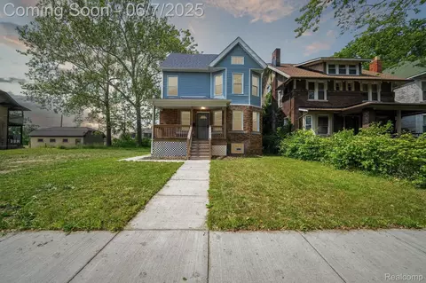 936 Glynn Ct, Detroit, MI 48202