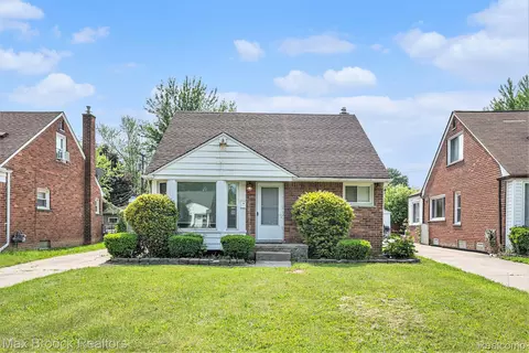 274 Arlington St, Inkster, MI 48141