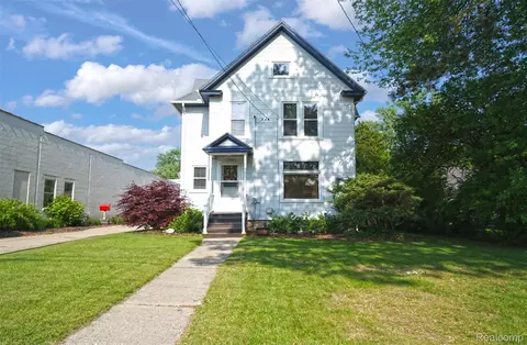74054 Church St, Armada, MI 48005