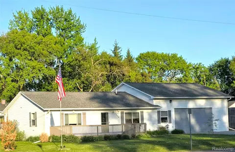 1355 Blanch St, Burton, MI 48509
