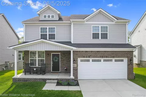 861 N Mill St, South Lyon, MI 48178