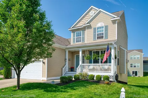 1154 York Ave, Howell, MI 48843