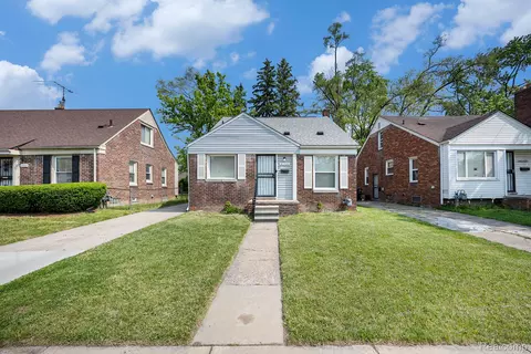 18930 Curtis St, Detroit, MI 48219