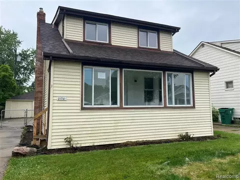 21731 Nevada Ave, Eastpointe, MI 48021