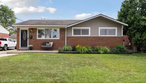 30845 Cooley Blvd, Westland, MI 48185