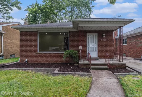 9986 Becker Ave, Allen Park, MI 48101
