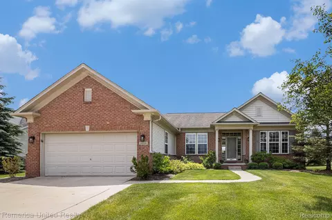 24168 Grand Traverse Ave, Brownstown, MI 48134