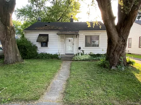 3255 Goodrich St, Ferndale, MI 48220