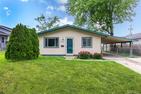 435 4th Ave, Pontiac, MI 48340