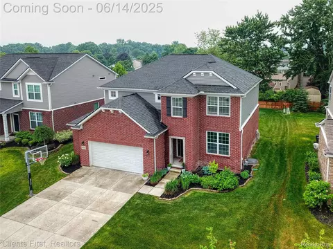 44343 Wilmington Dr, Canton, MI 48188