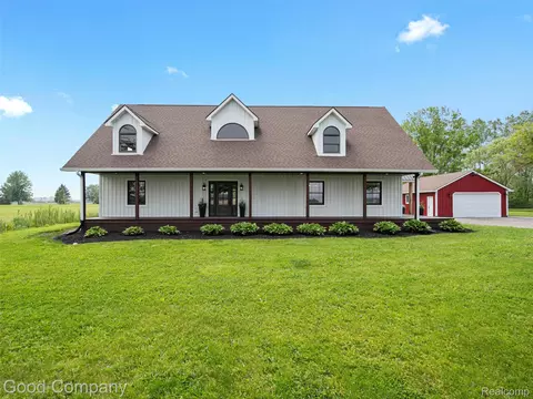 476 Bauman Rd, Columbus, MI 48063